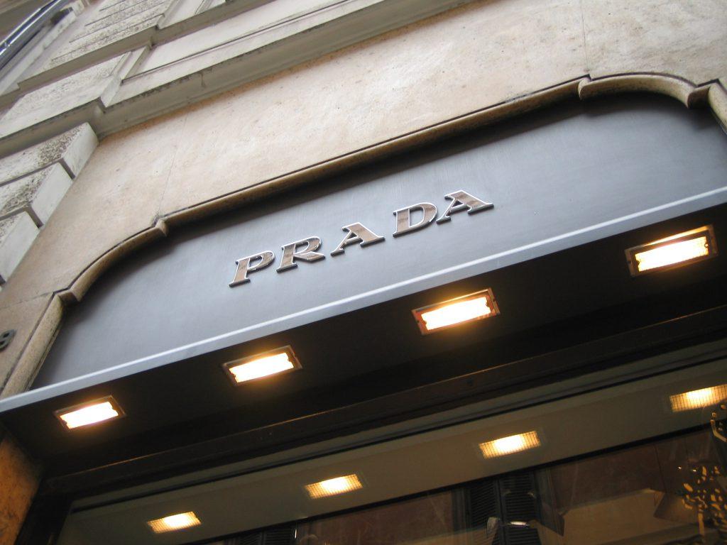 پرادا (Prada)