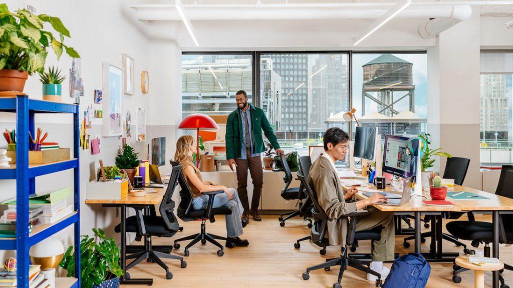 چگونه محیط کار را به محیطی بدون استرس تبدیل کنیم؟