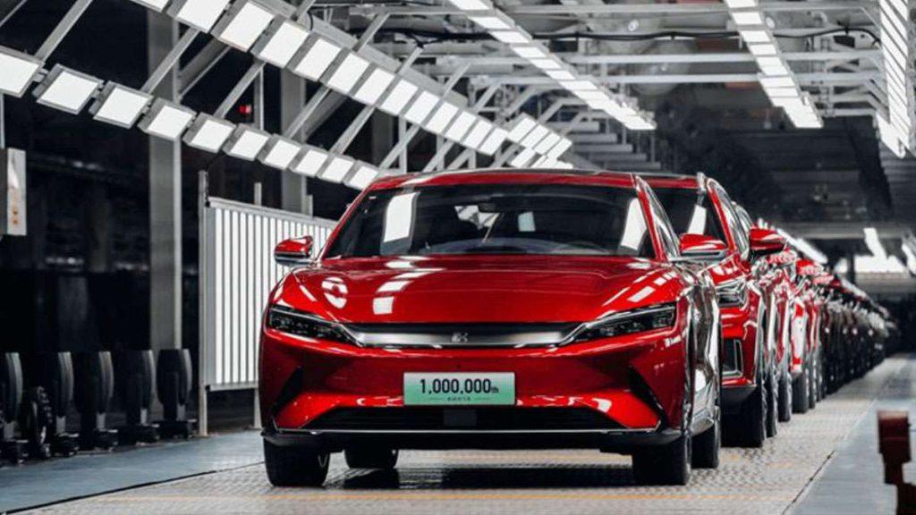 آمار تولید خودرو چین در ۲۰۲۲