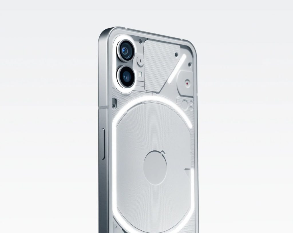 بررسی صفحه نمایش گوشی Nothing Phone 2a