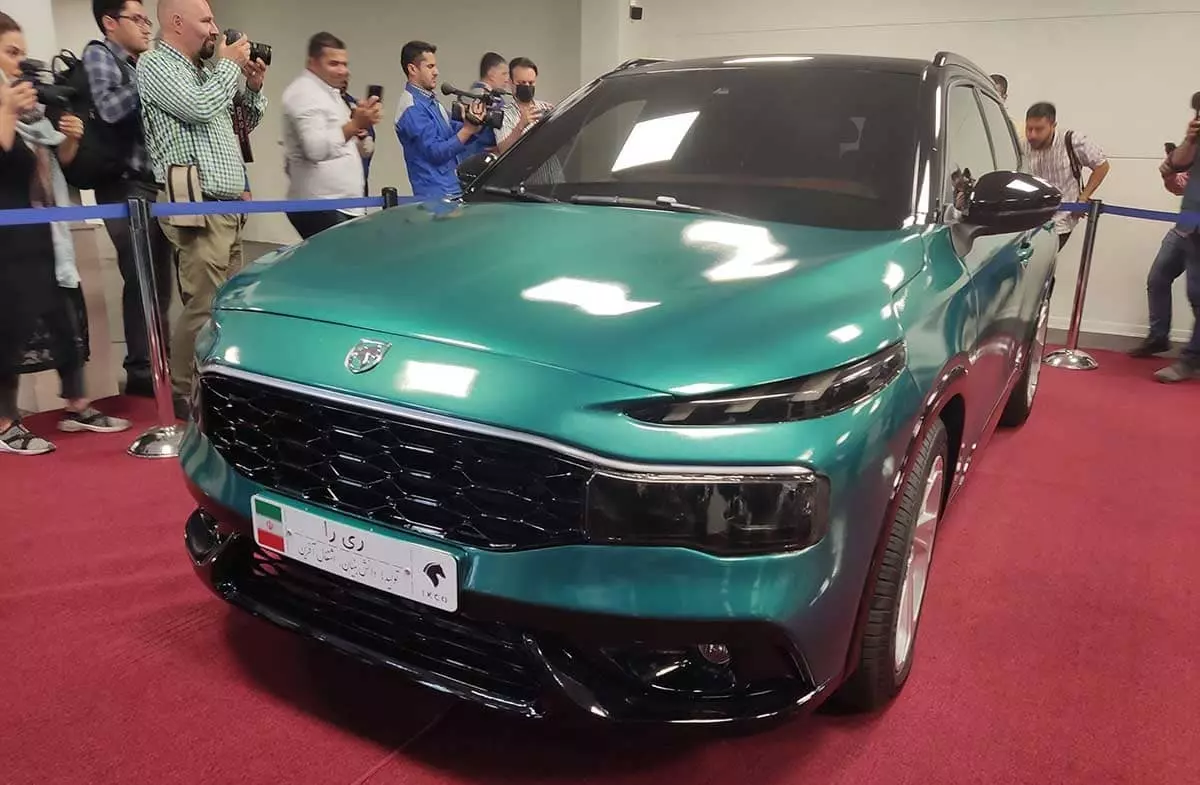 طراحی ظاهری خودرو ریرا