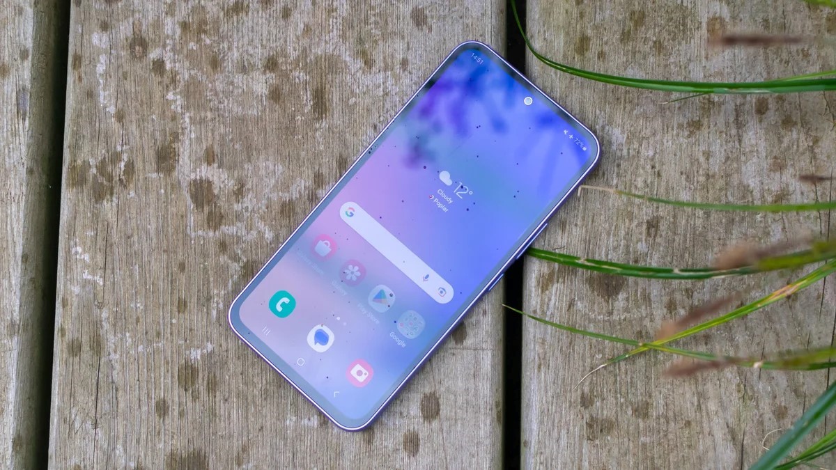 . ۲سامسونگ گلکسی A54 مدل ۲۵۶ گیگابایتی