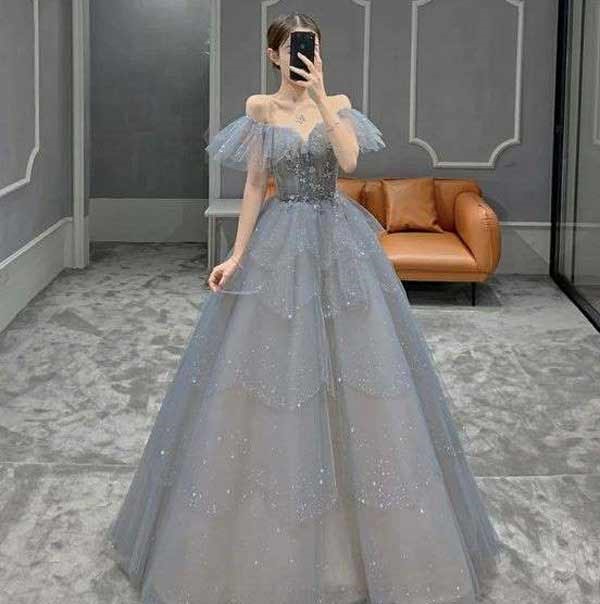 پیراهن مجلسی پرنسسی پف‌دار