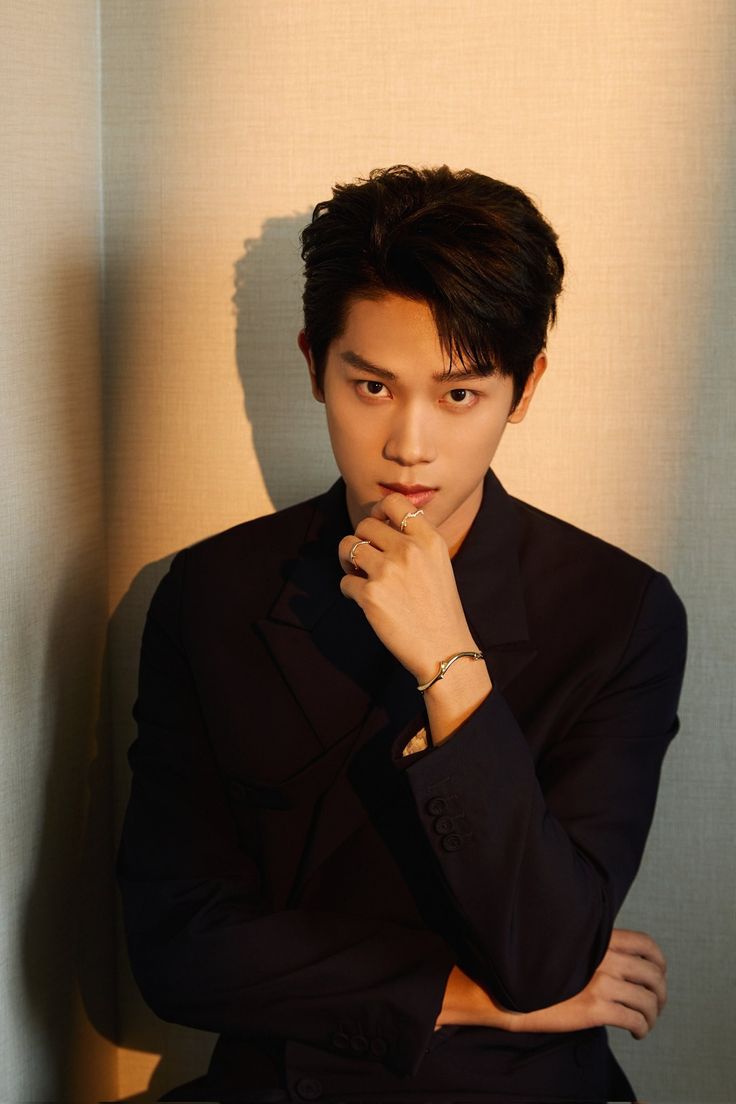 ژانگ جیونگ مین در نقش ژنگ چو در سریال عشق پنهان